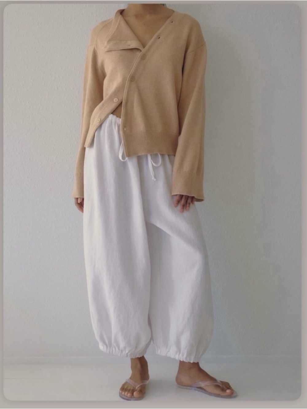 Boheme White Wide-Leg Balloon Pants with Elastic Hem